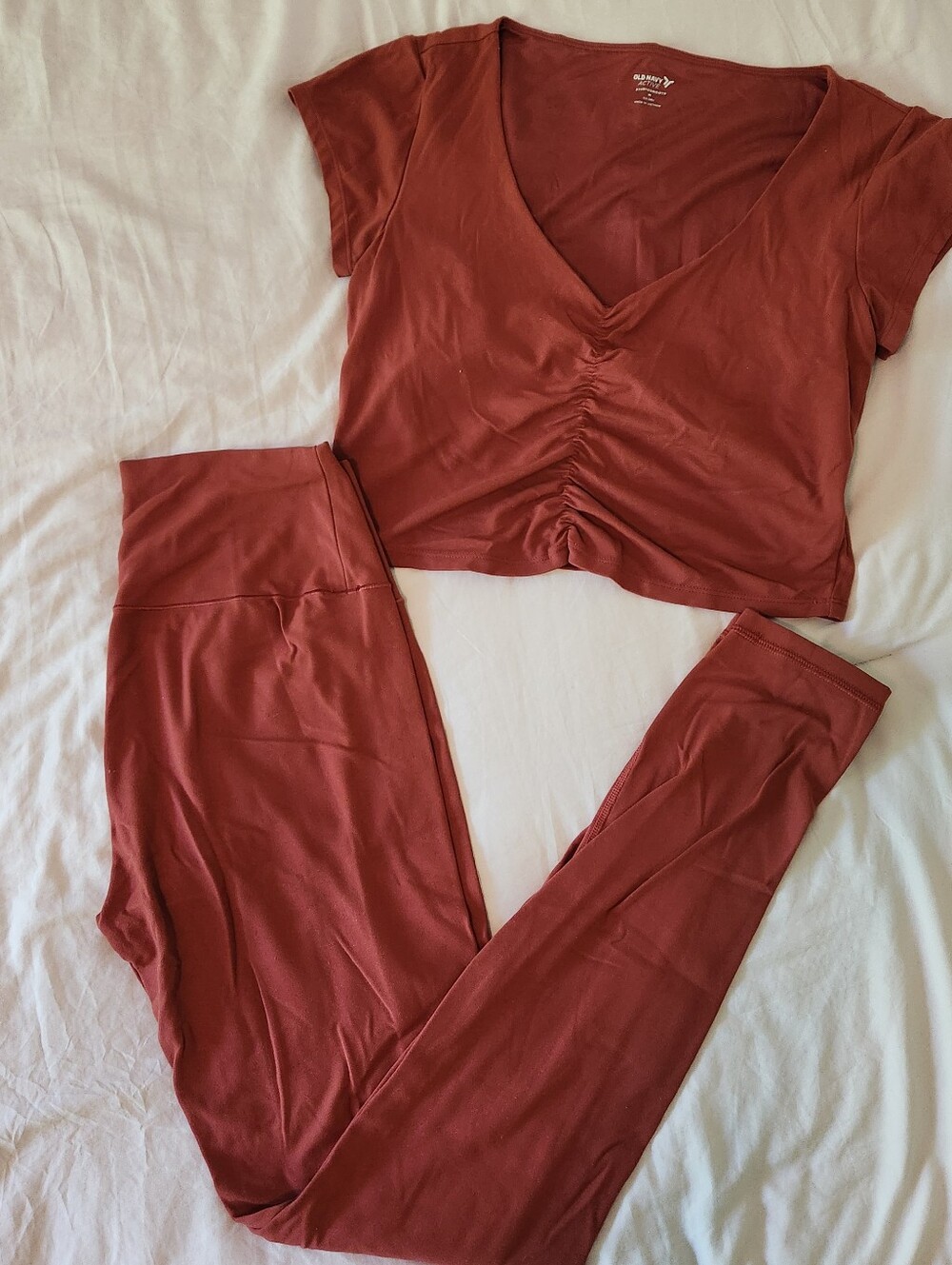Old Navy Active Studiosmooth Rust Red Workout Set